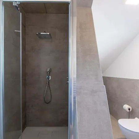 Apartment Housmart Toscana 53 White Bologna