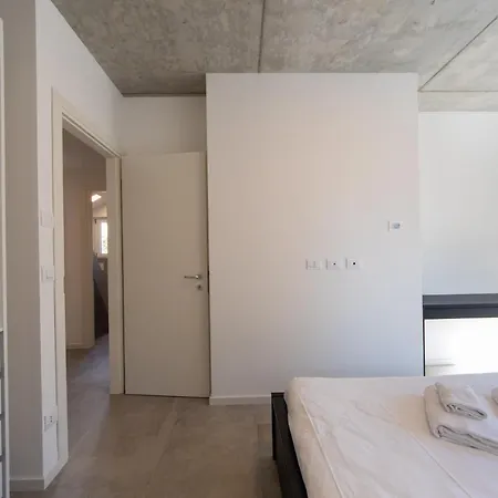 Housmart Toscana 53 White * Bologna