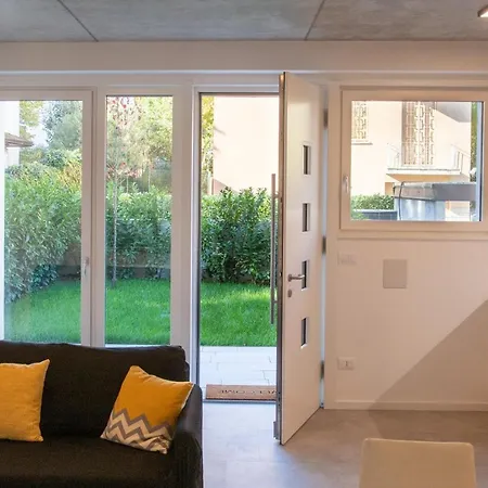 Apartment Housmart Toscana 53 White *