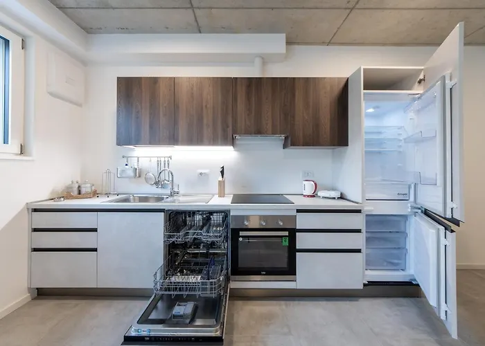 Housmart Toscana 53 White * Boloňa