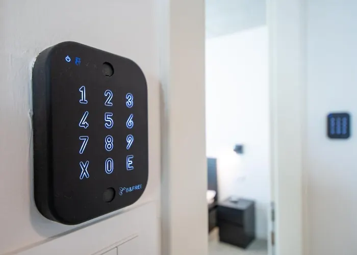 アパート Housmart Toscana 53 White ボローニャ