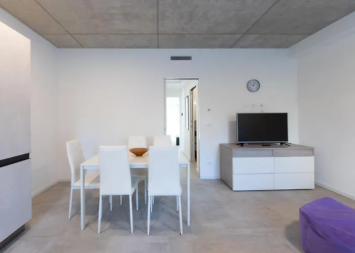 Housmart Toscana 53 White